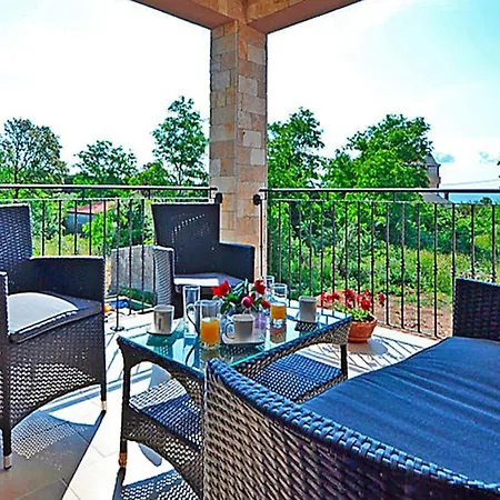 Holiday home In Near Sandy